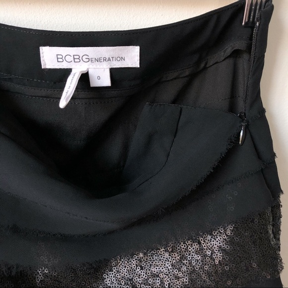 BCBGeneration Sequin Tiered Layered Black Skirt 0 - Picture 5 of 8